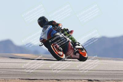 media/Oct-30-2025-Racers Edge (Thu) [[dabbdaf680]]/3-B Group/Session 4 Turn 9/